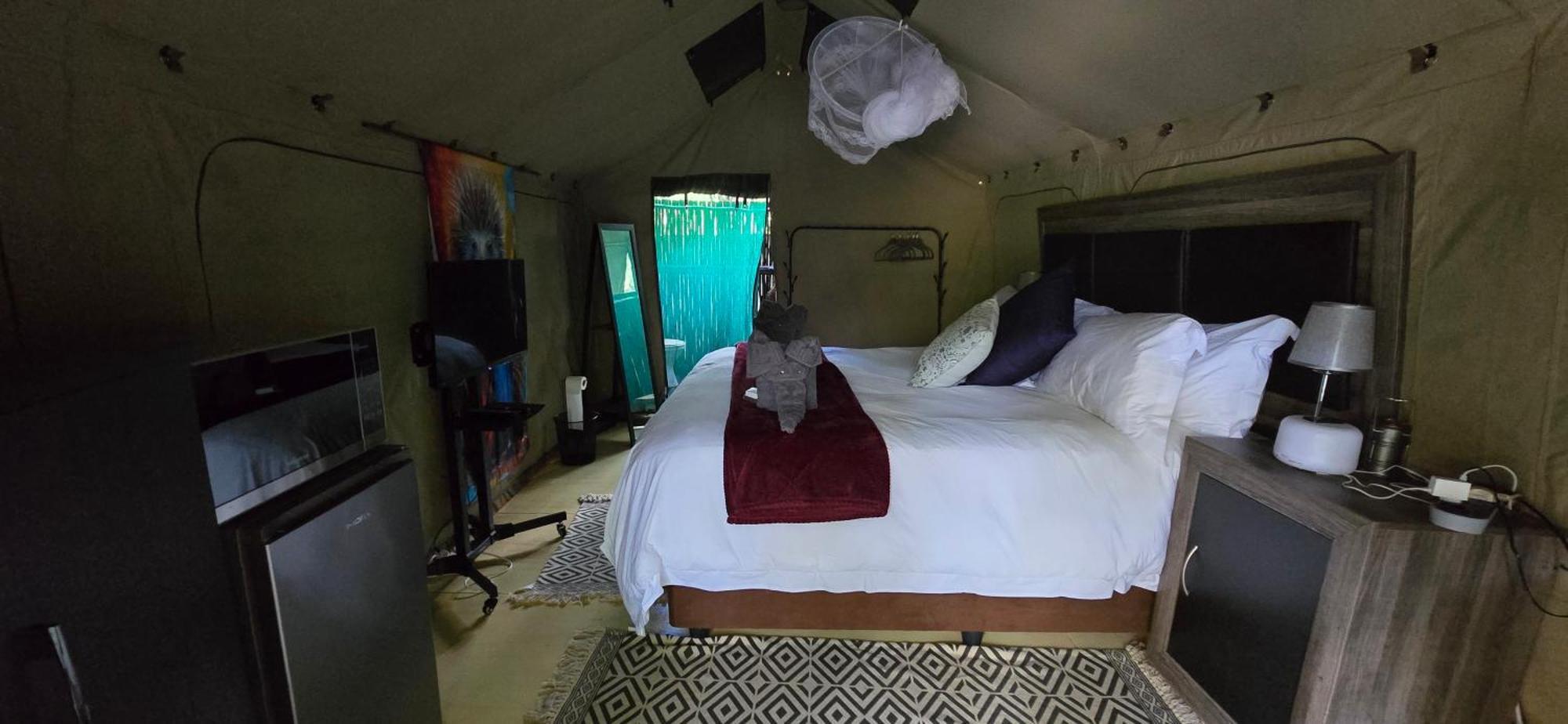 Tot Hier Toe Luxury tent